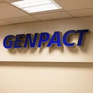 Litery przestrzenne z taśmy Alu lub Inox i plexi